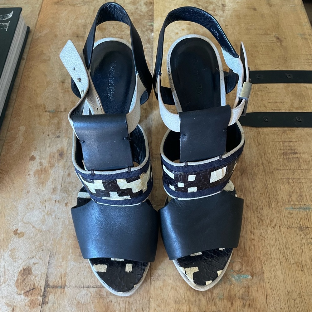Rachel Roy - Black Leather / Snakeskin Heels - sz 10